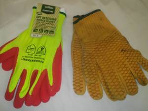 lot 34 image: New 2 pair work gloves. Nitrile cut proof, XL.