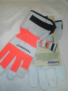 lot 35 image: Forester XL work gloves. New goat skin.