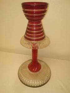lot 96 image: Glass Art Sculpture 17  tall.