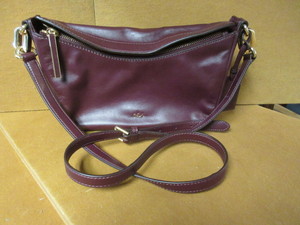 lot 711 image: RALPH LAUREN LEATHER HANDBAG