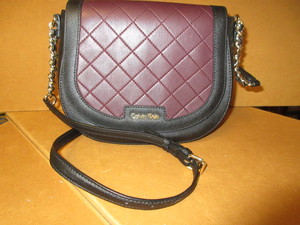 lot 716 image: CALVIN KLEIN HANDBAG