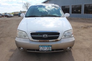 2005 Kia Sedona EX - 1 Owner -