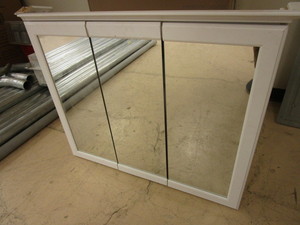 lot 820 image: GLACIER BAY TRI-VIEW SURFACE MOUNT MEDICINE CABINET