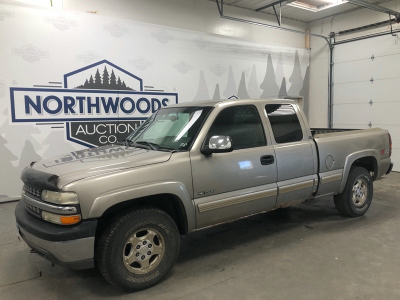 242 Northwoods Auction Co. Dealer Consignment Vehicle Sale (5 Vehicles