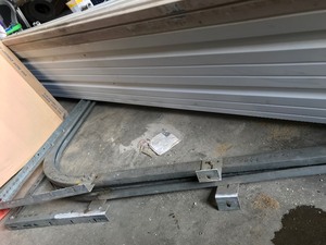 lot 30 image: 14 Overhead Garage Door System