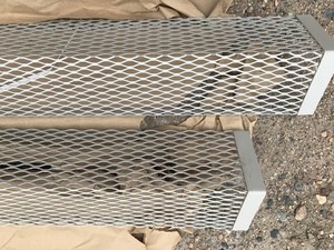 lot 45 image: Mesh Enclosures (Lot of 4)