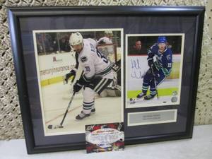 Framed Signed Henrik Sedin Vancouve...