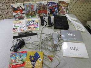 Nintendo Wii Gaming System with Gam...