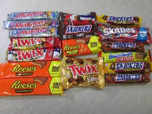 Assorted Candy Bars Etc  B-2...