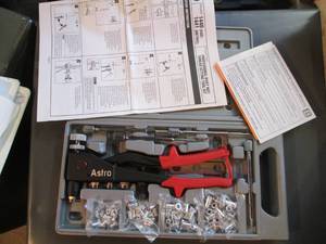 lot 14 image: Astro Pneumatic Tool Company Profes...