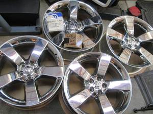 lot 59 image: Rims, Lug Nuts, & Locks for (Dodge ...