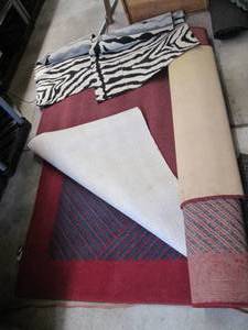 lot 105 image: Large Lot of Carpet Reminents See ...