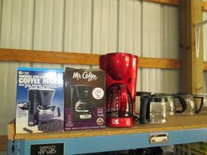 lot 126 image: Coffee Maker With Extra Containers...