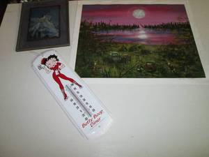 lot 189 image: Betty Boop Thermostat, & (2) Wall A...