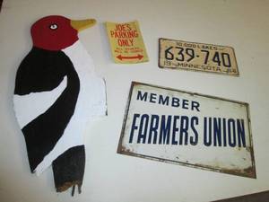 lot 195 image: Vintage License Plate, Woodpecker W...