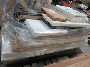lot 413 image: WHOLESALE MIXED PALLET OF MISCELLANEOUS SHUTTERS, LOUVERS AND MORE