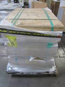 lot 327 image: Entire Pallet of Wood Decking Boards - 1.5 x 5.5 x 32-14 - 2140430