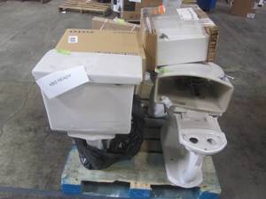 lot 341 image: WHOLESALE MIXED PALLET TOILETS AND TOILET TANKS