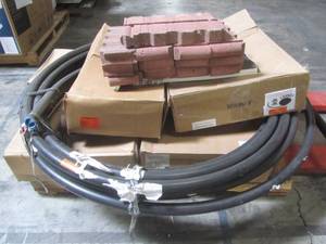 lot 230 image: WHOLESALE MIXED PALLET OF LANDSCAPING EDGING AND SUPPLIES