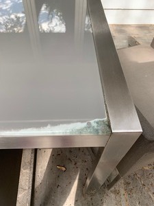 lot 7 image: Crate and Barrel Outdoor Patio Table and Chairs