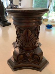 lot 12 image: Carved Decorative Bookends