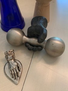 lot 49 image: Lot of Five Decorative Hands