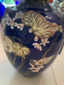 lot 61 image: Colbalt Blue Floral Decorative Vase