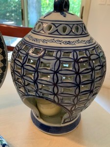 lot 62 image: Lot of Decorative Blue Glassware