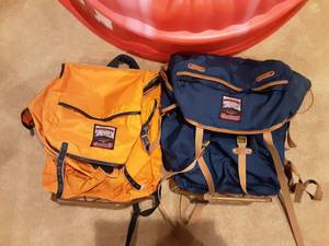 lot 23 image: 2-Rondane Back Packs