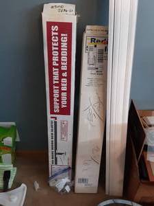 lot 101 image: Bed Supports & Blinds 32x76