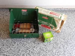 lot 120 image: Coleman Camp Stove & Quickpump Battery