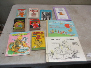 lot 10 image: Vintage Books