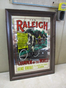 lot 41 image: Raleigh Mirror