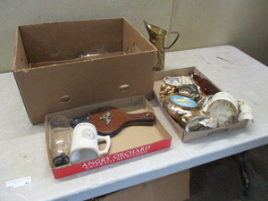 lot 43 image: Antiques