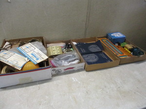 lot 50 image: Antiques and collectibles