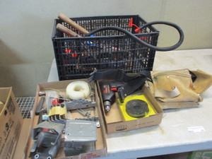 lot 53 image: Tools and hardware