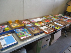 lot 70 image: Craft Supplies
