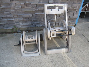 lot 79 image: 2 Hose reels