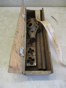 lot 94 image: Pipe threader and dies