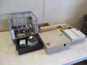 lot 99 image: Electronics
