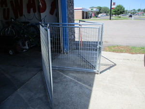 lot 108 image: Lucky Dog Fence
