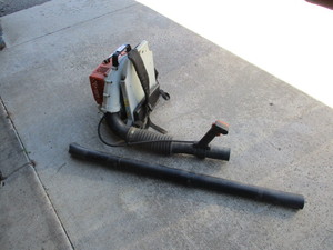 lot 123 image: Stihl BR320 Backpack Blower