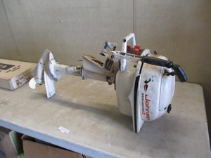 lot 124 image: Johnson 3HP Motor