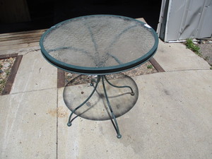 lot 137 image: Patio Table