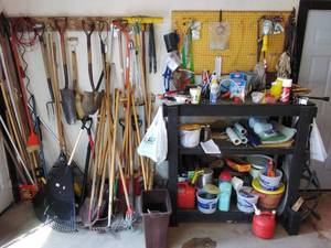 lot 50 image: Lot of Tools & Miscellaneous Supplies 13