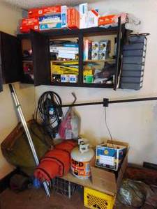 lot 53 image: Miscellanous Car Supplies & Tent