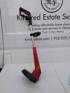 lot 80 image: Corded Weed Whacker