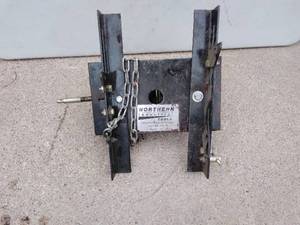 lot 111 image: Northern Industrial Tools Transmission Adapter