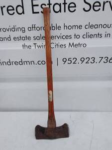 lot 135 image: Forrest King Double Sided Axe