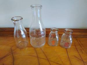 lot 156 image: Lot of 4 Misc Milk Glasses